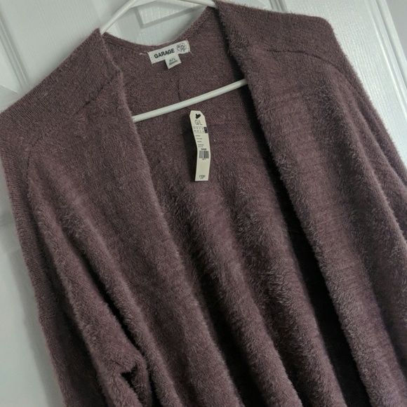 Fuzzy cardigan - Picture 2 of 3